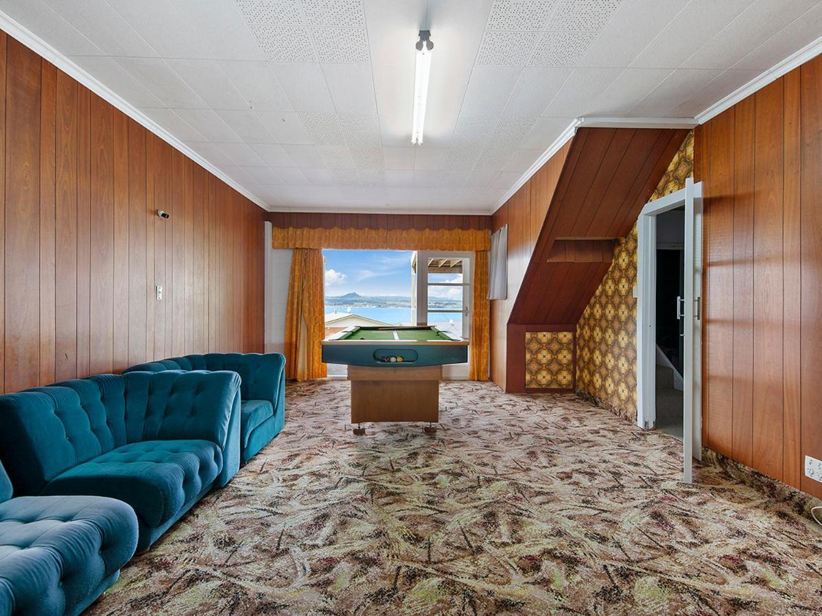 Lofty Lakeviews - Acacia Bay Holiday Home Taupomeer Buitenkant foto